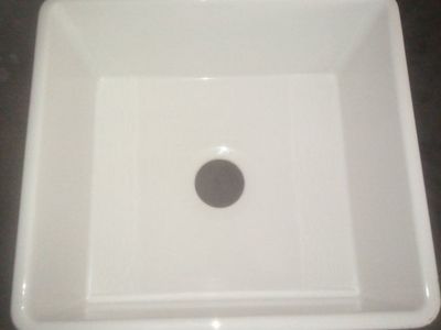 18x24 deep well fireclay low noise sink