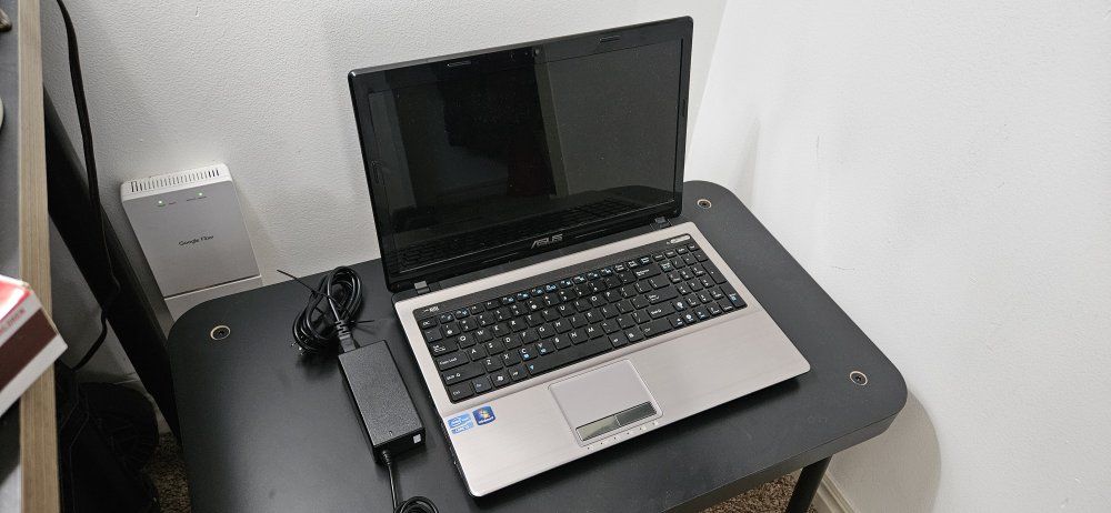 ASUS A53E Laptop
