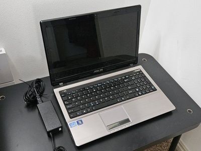ASUS A53E Laptop