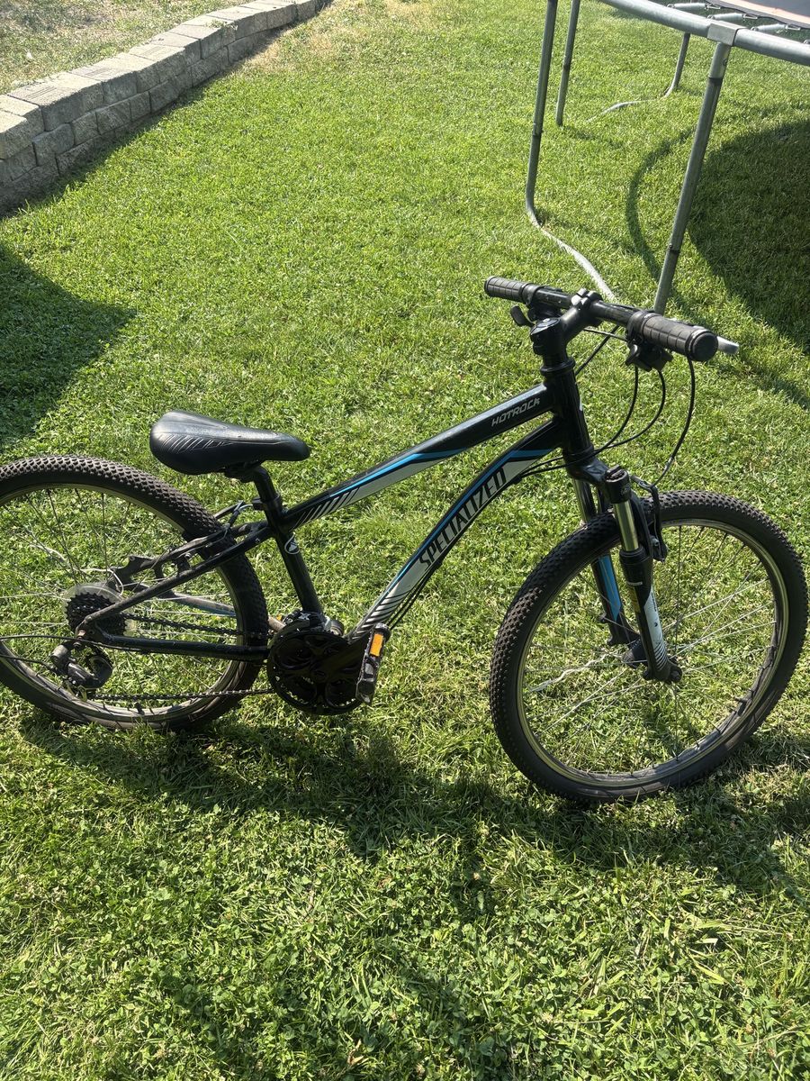 Specialized Hotrock 24" Kids Mountain Bike - Hardtail, Aluminum Frame, Upgraded Shifters