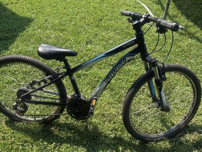 Specialized Hotrock 24" Kids Mountain Bike - Hardtail, Aluminum Frame, Upgraded Shifters