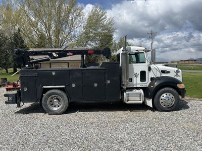 2006 Peterbilt 335