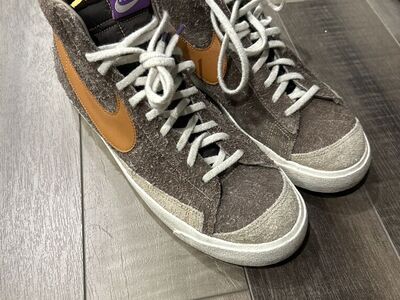 Nike Blazer Mid 77