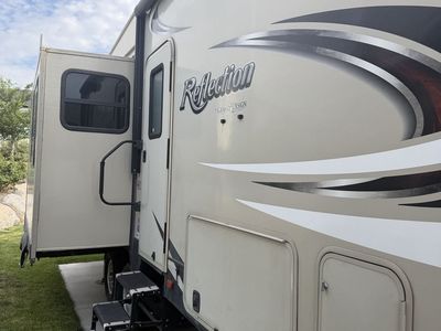 2017 GRAND DESIGN REFLECTION 27RL SUPER LITE 5TH WHEEL