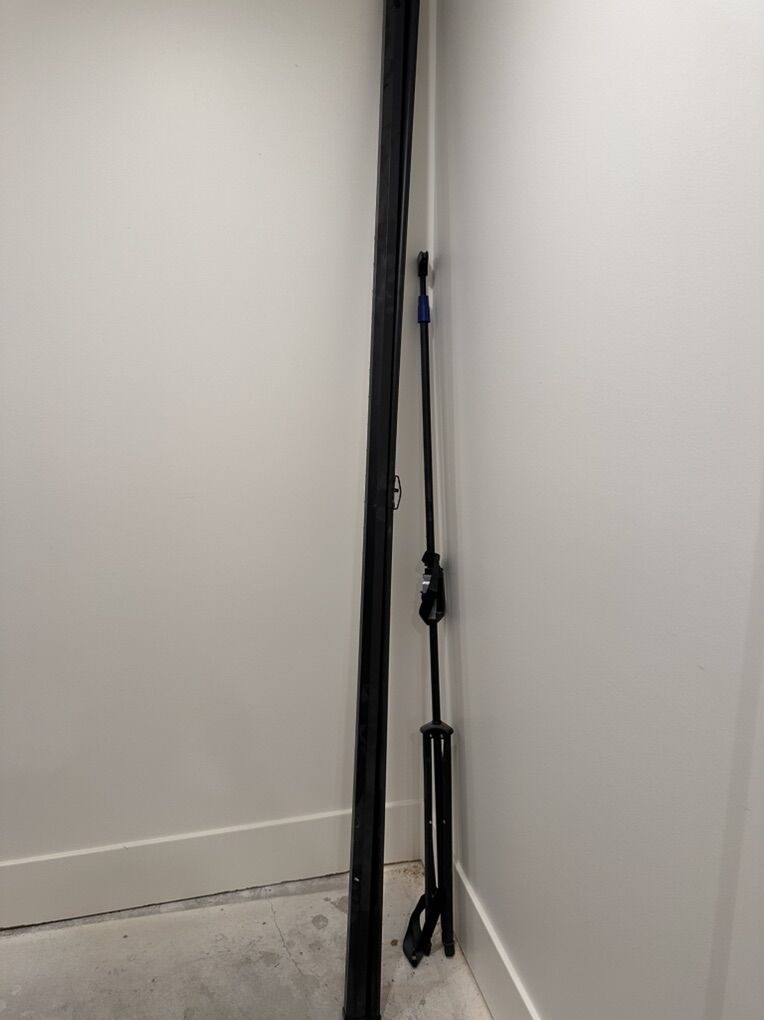 Projector Screen And Stand