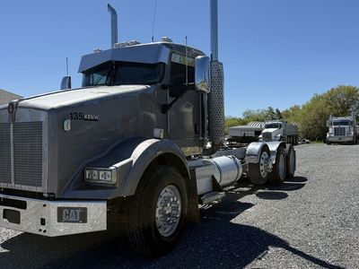 2007 T-800 Kenworth day cab