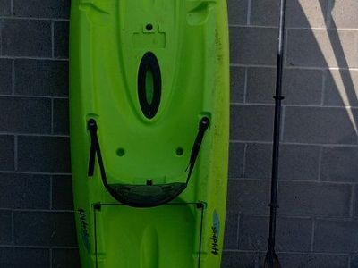 Lifetime Hydros 85 Bright Green Sit-on-Top Kayak with Paddle, 8.5ft