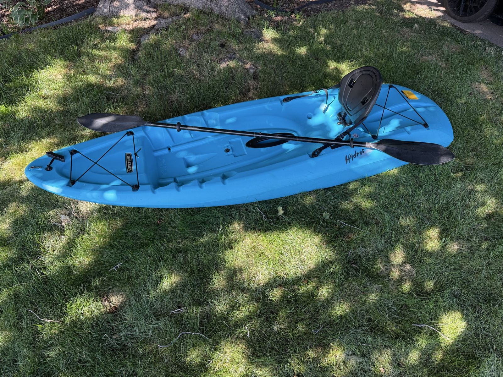 Lifetime Hydros Sit-On-Top Blue Kayak with Paddle