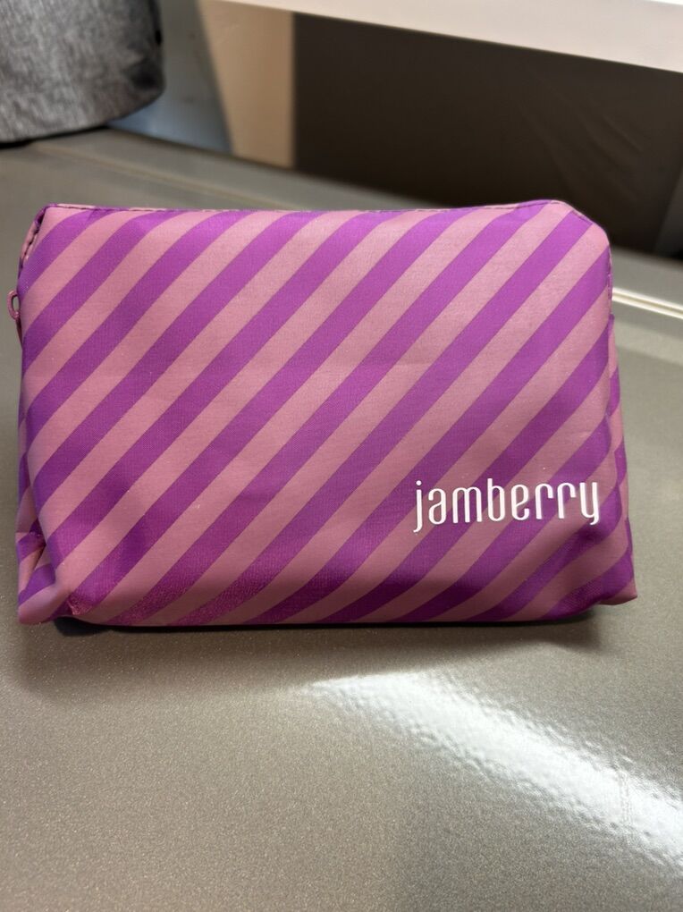 NEW Jamberry Nail Manicure Pedicure Kit Bag