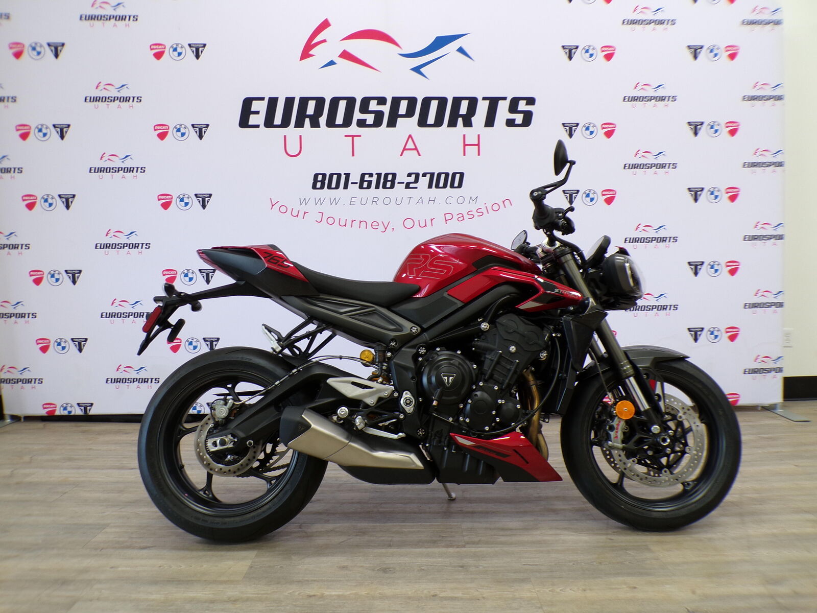 2025 Triumph STREET TRIPLE RS