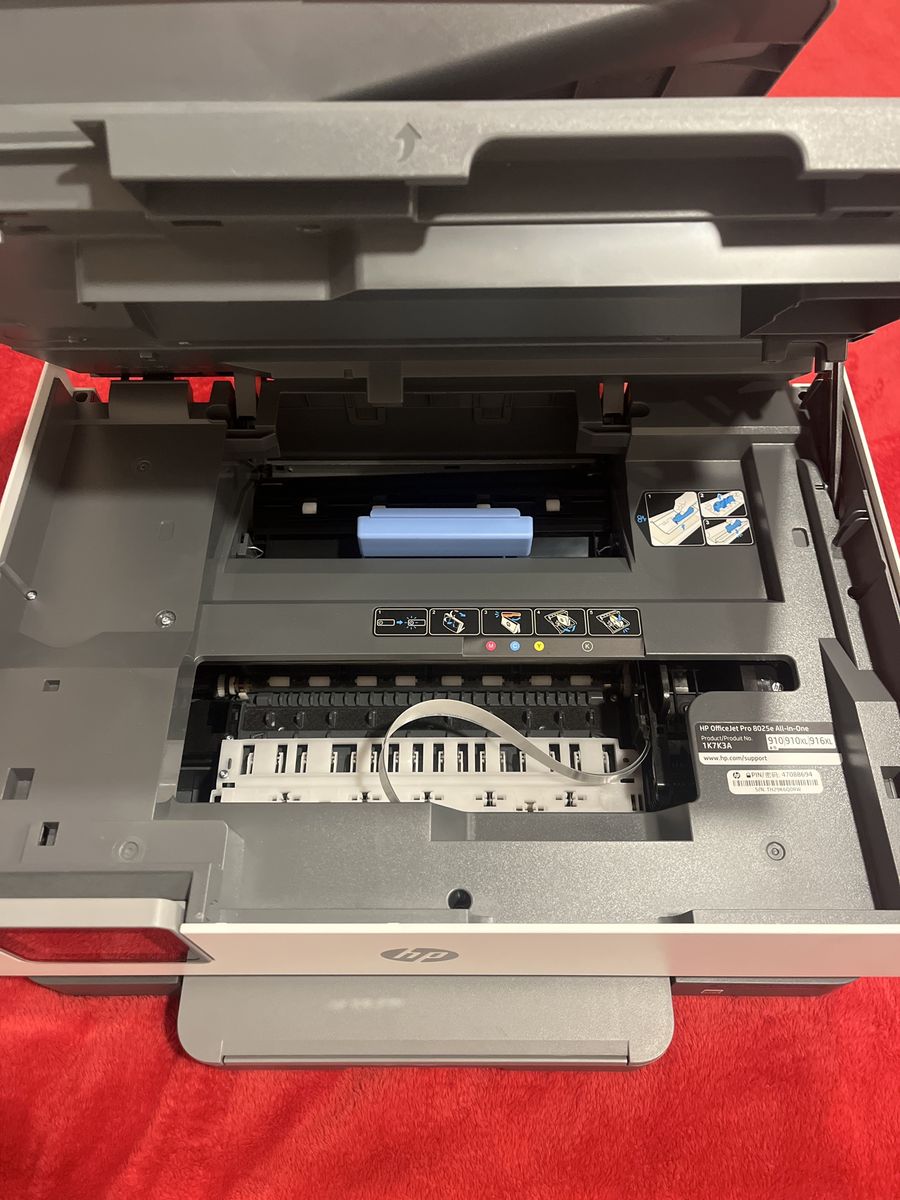 Main image 3