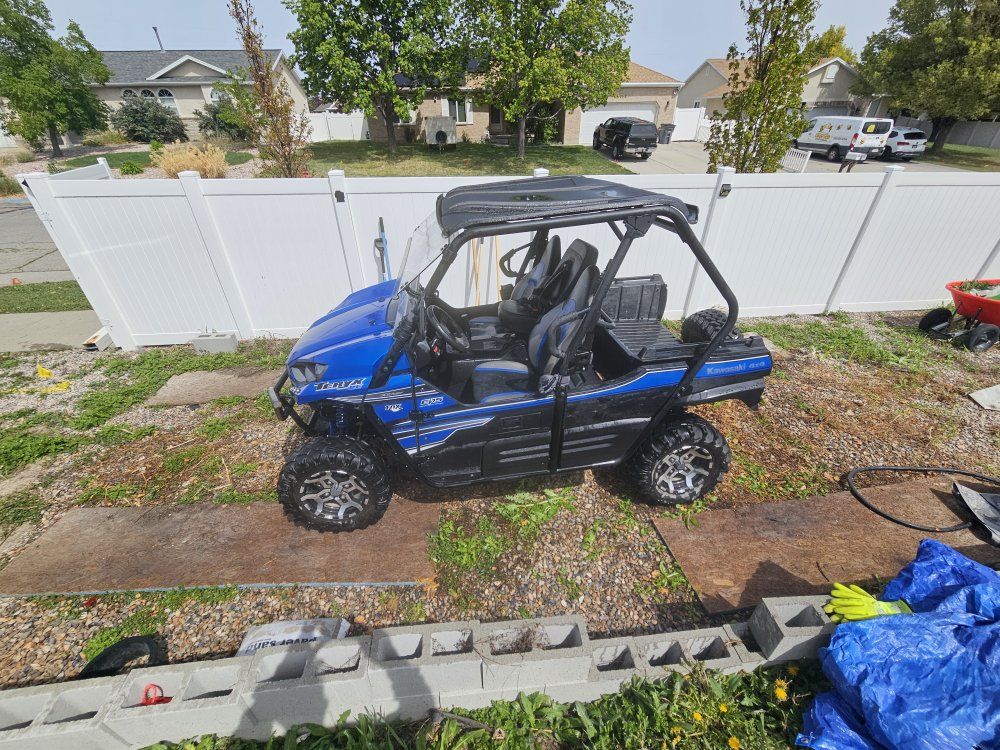 2018 Kawasaki Teryx 800 LE