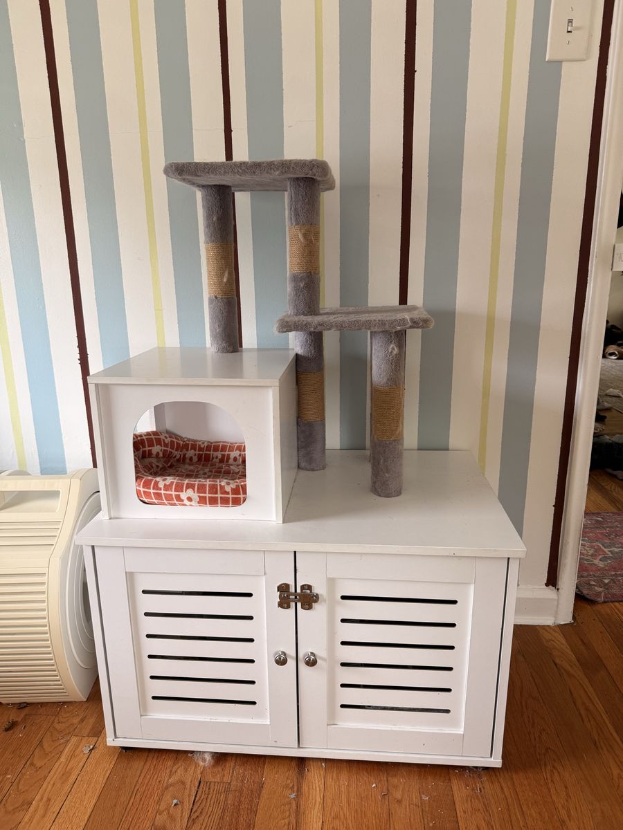 Cat tower / litter box cabinet