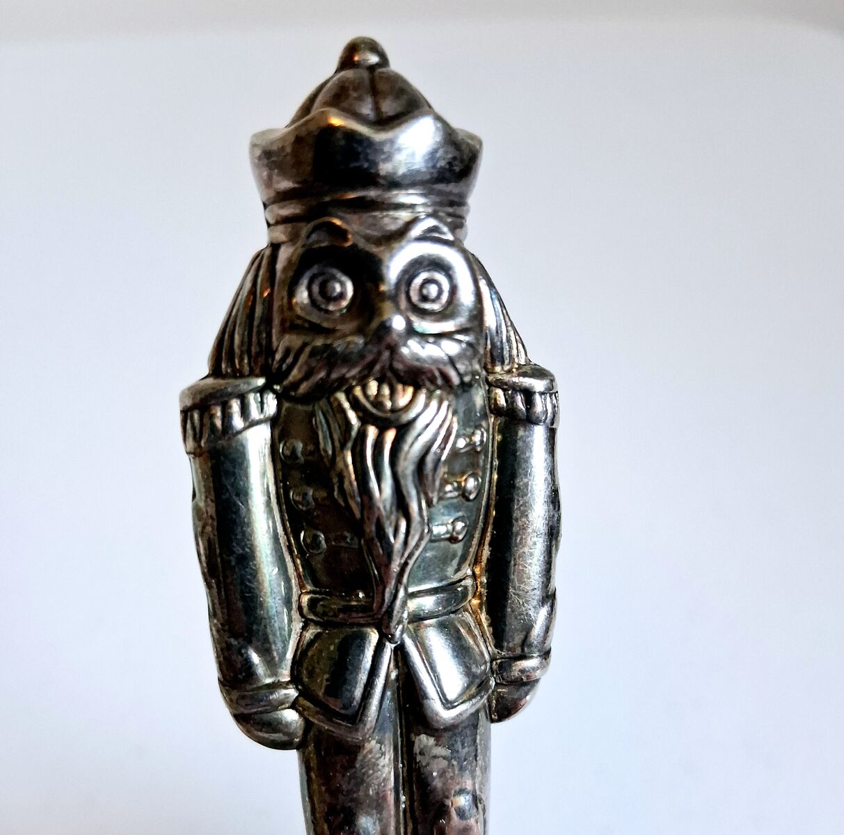 NEW LOWER PRICE FOR THE HOLIDAYS! Stainless Steel Nutcracker Spreading Knives Set