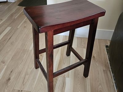 wood stool