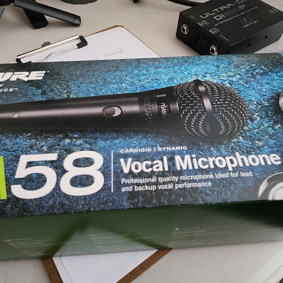 Shure PGA58 Vocal Microphones (6)