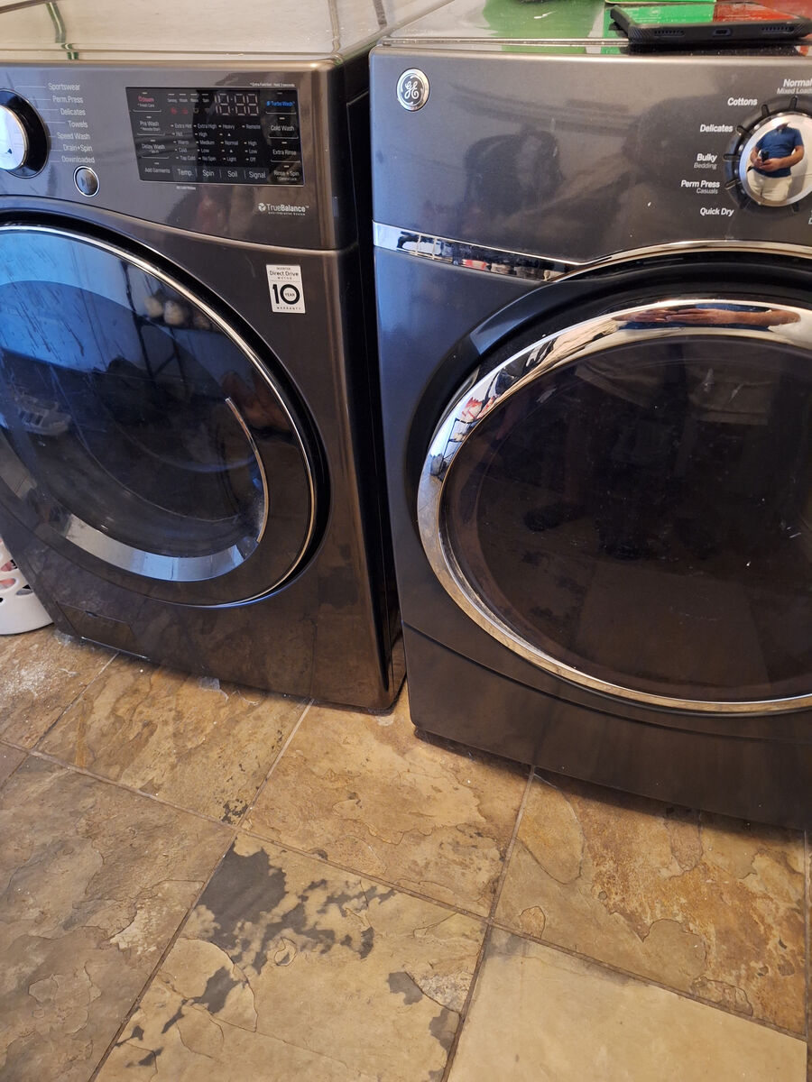 Washer and dryer set $400.00