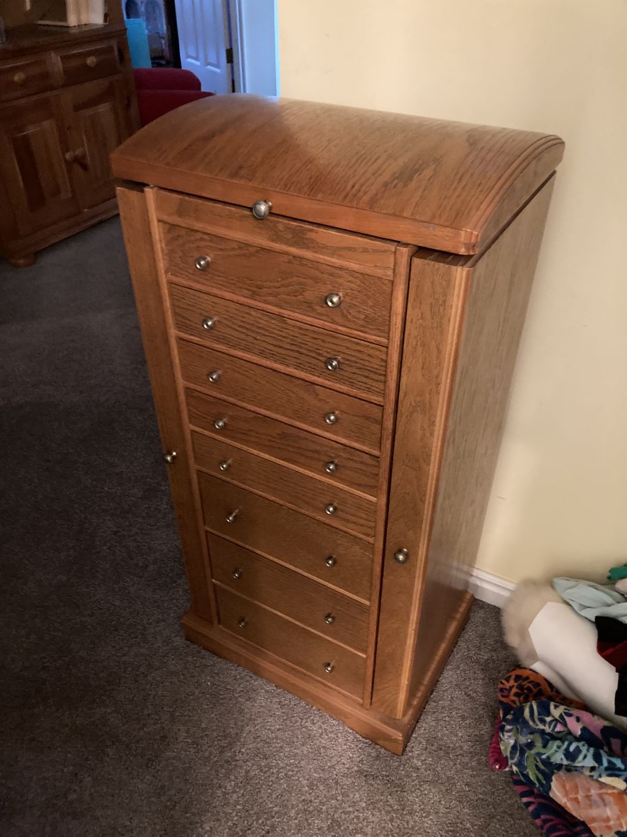Vanity necklace drawer cabinet with mirror