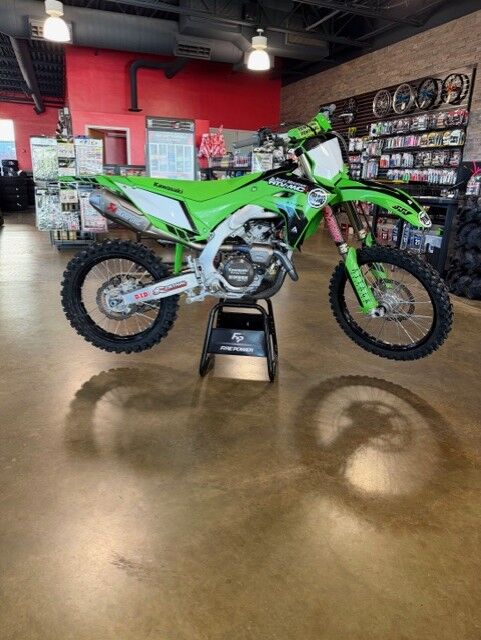 2025 Kawasaki KX 450