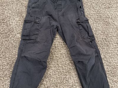 H&M Men's Size L Dark Grey Elastic Waist Cargo Jogger Pants