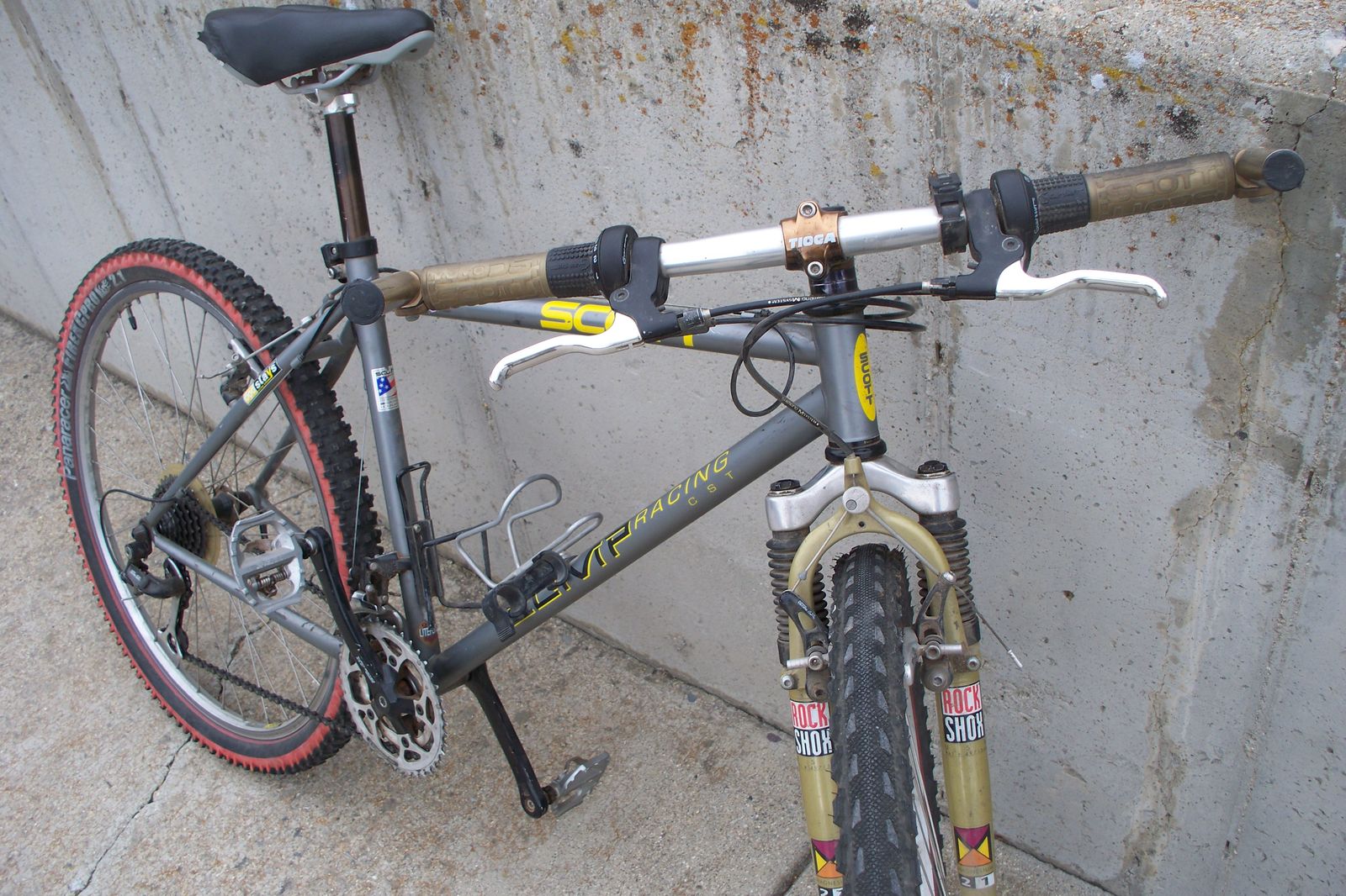 Scott COMP Mountain Bike, Racing Series. 24 speed. 26" tires