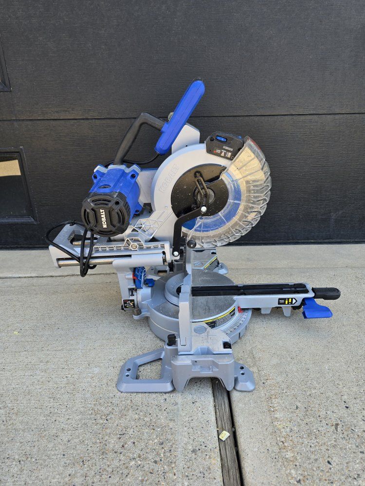 Kobalt 10" Compact Sliding Dual-Bevel Miter Saw