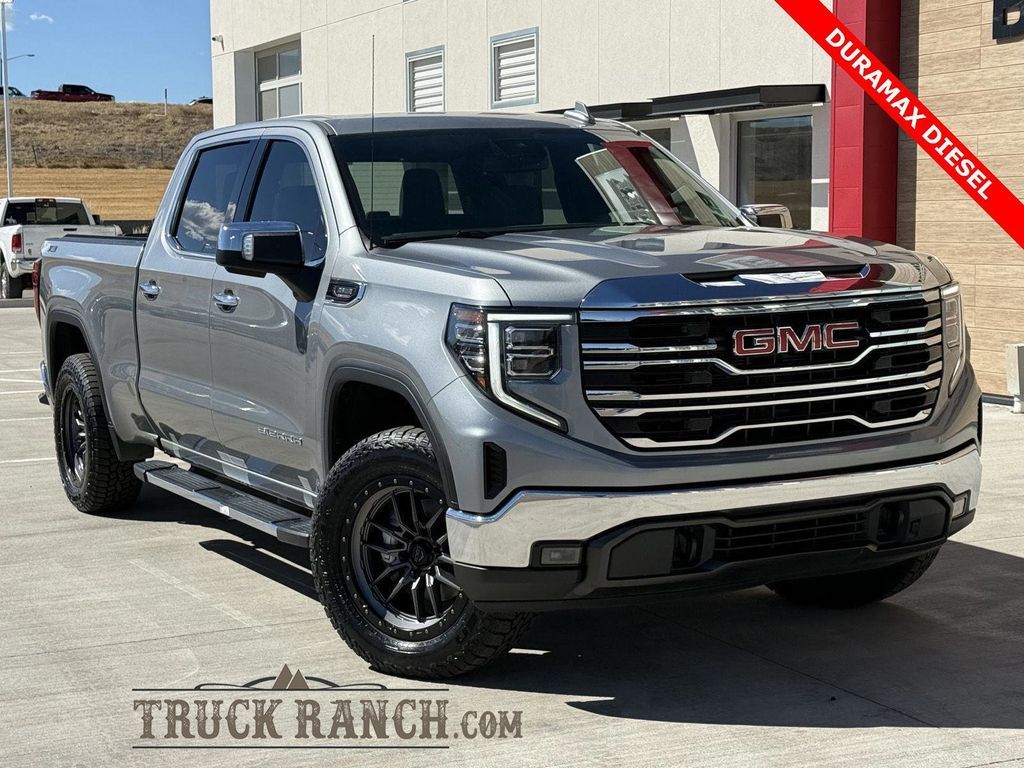2023 GMC 1500 SLT