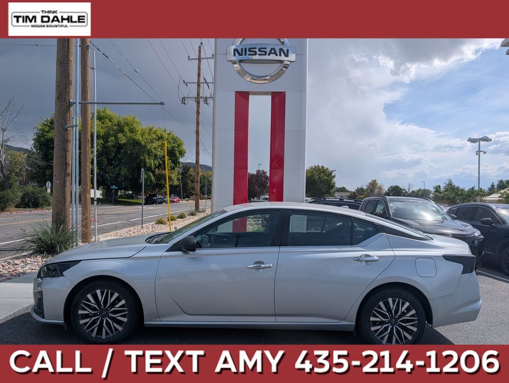 2024 Nissan Altima 2.5 SV