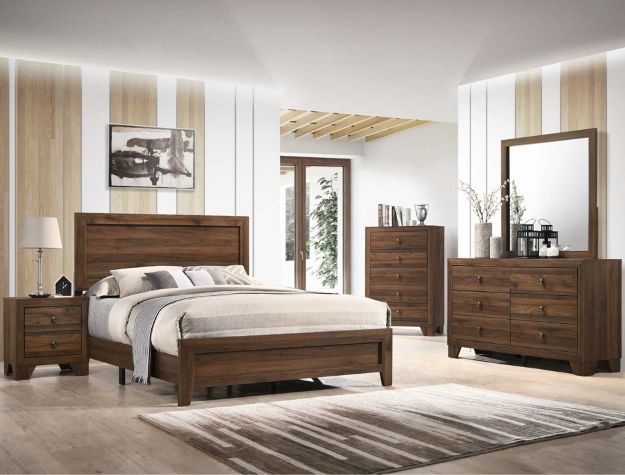 NEW Queen 6 PIECE BEDROOM SET -NEW IN BOX