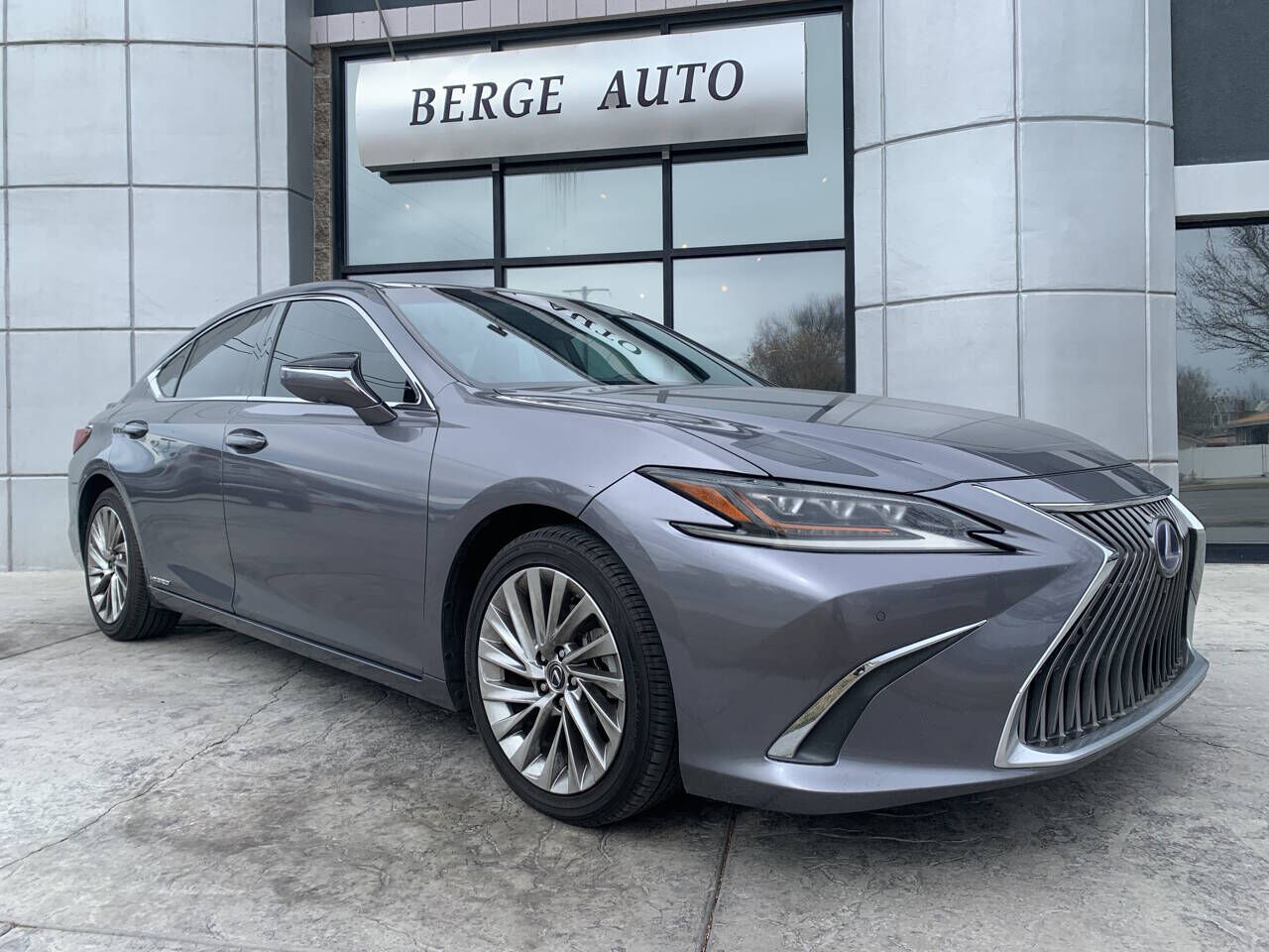 2019 Lexus ES Ultra Luxury
