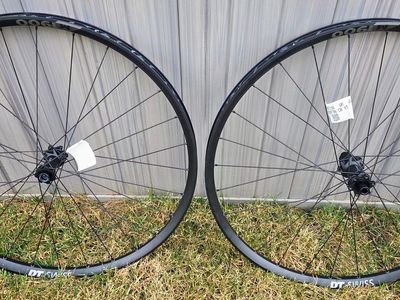 DT Swiss M 1900 Mountain Bike Wheelset