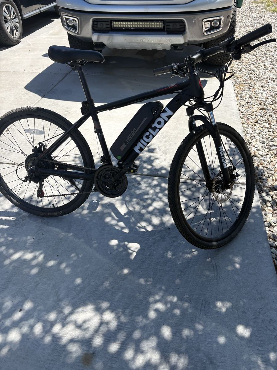 Miclon Cybertrack 100 Electric Bike - Black E-Bike, Minimal Wear