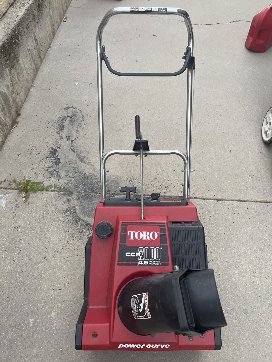 TORO Snow Blower
