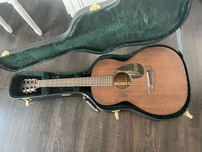 Premium C.F. Martin 000-15SM 12-Fret Acoustic Guitar with Hard Case & Strap (Basically Brand New)