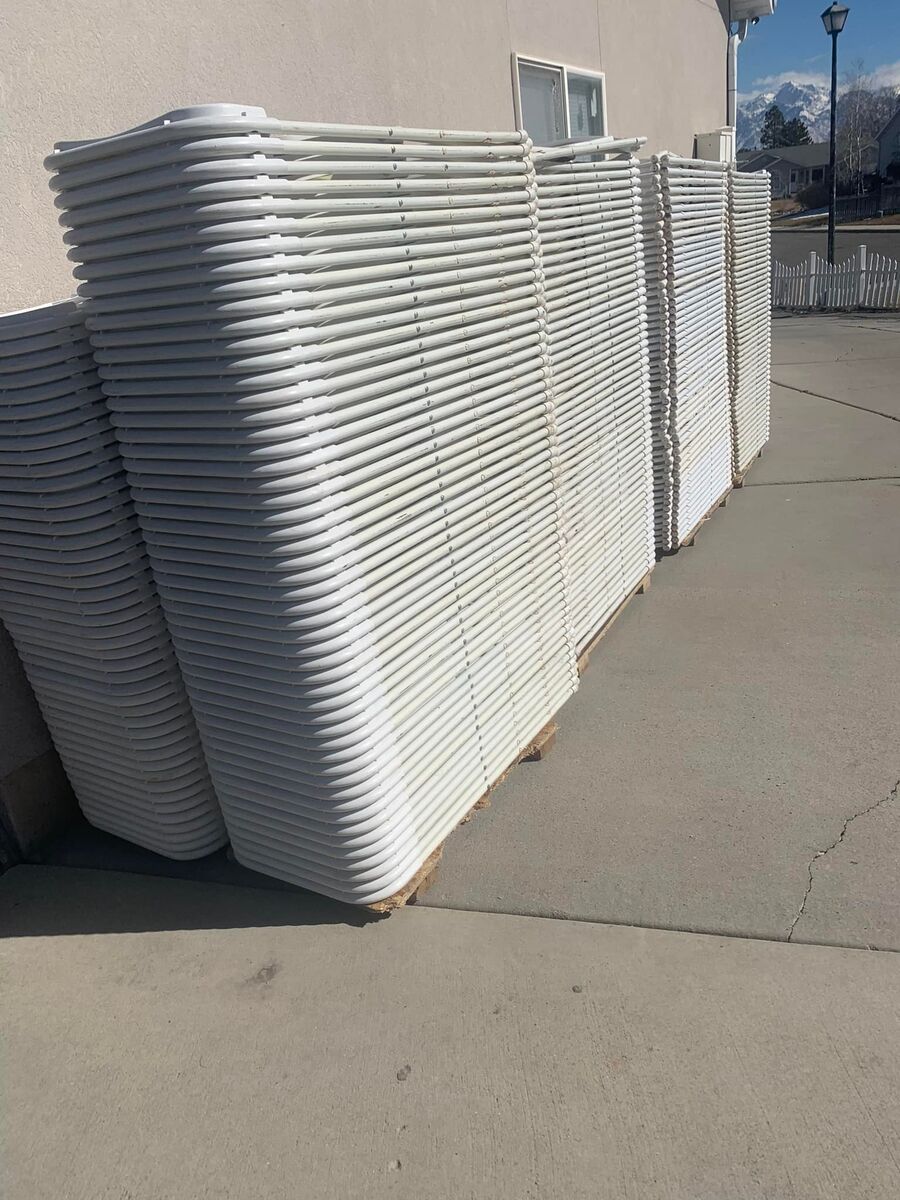 plastic folding chairs