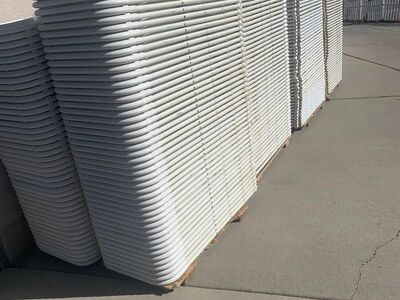 plastic folding chairs