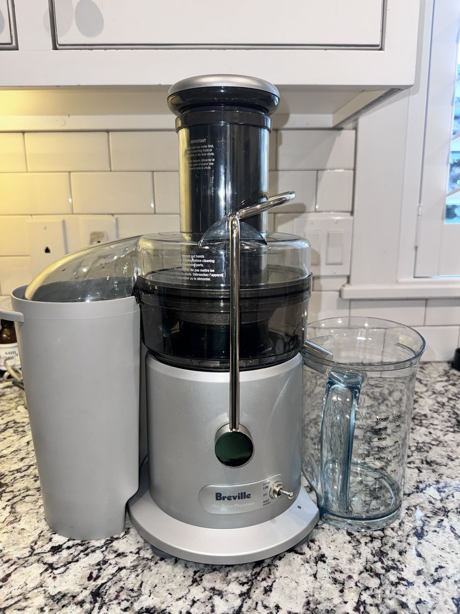 Breville The Juice Fountain Juicer - Silver