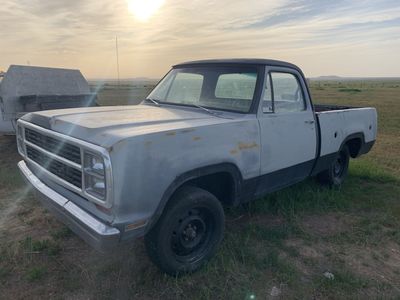 1980 Dodge 1/2 ton swb hotrod builder
