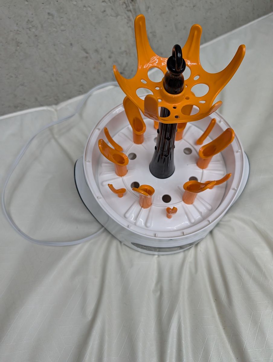 Baby/toddler stuff & robo vacuum