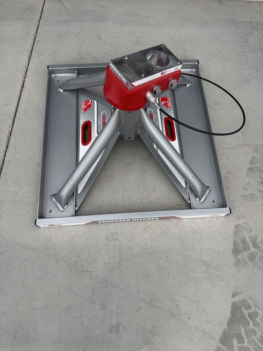 Anderson 5th wheel hitch (gen 3 model)