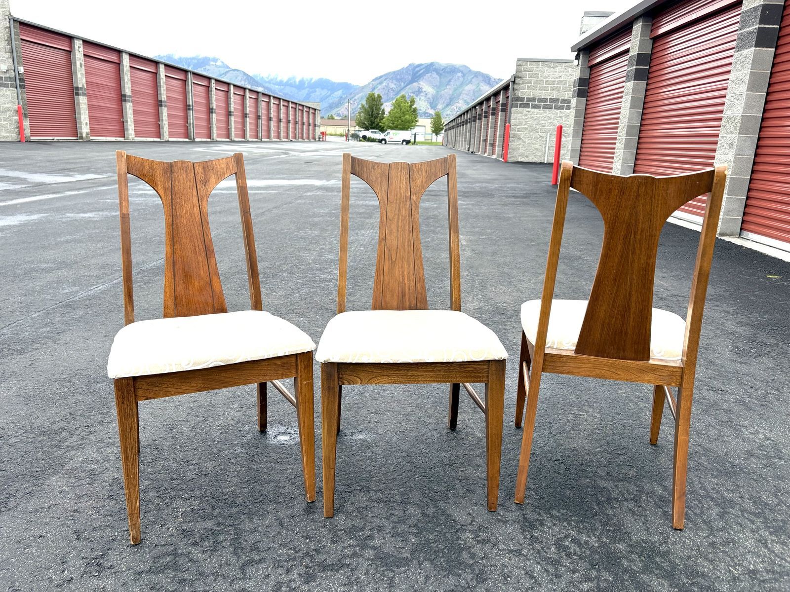 Beautiful vintage wooden Mid Century Modern dining chairs or desk chair 3 available