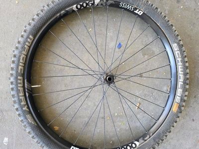 DT Swiss M1900 29 inch wheels with Schwalbe Tire