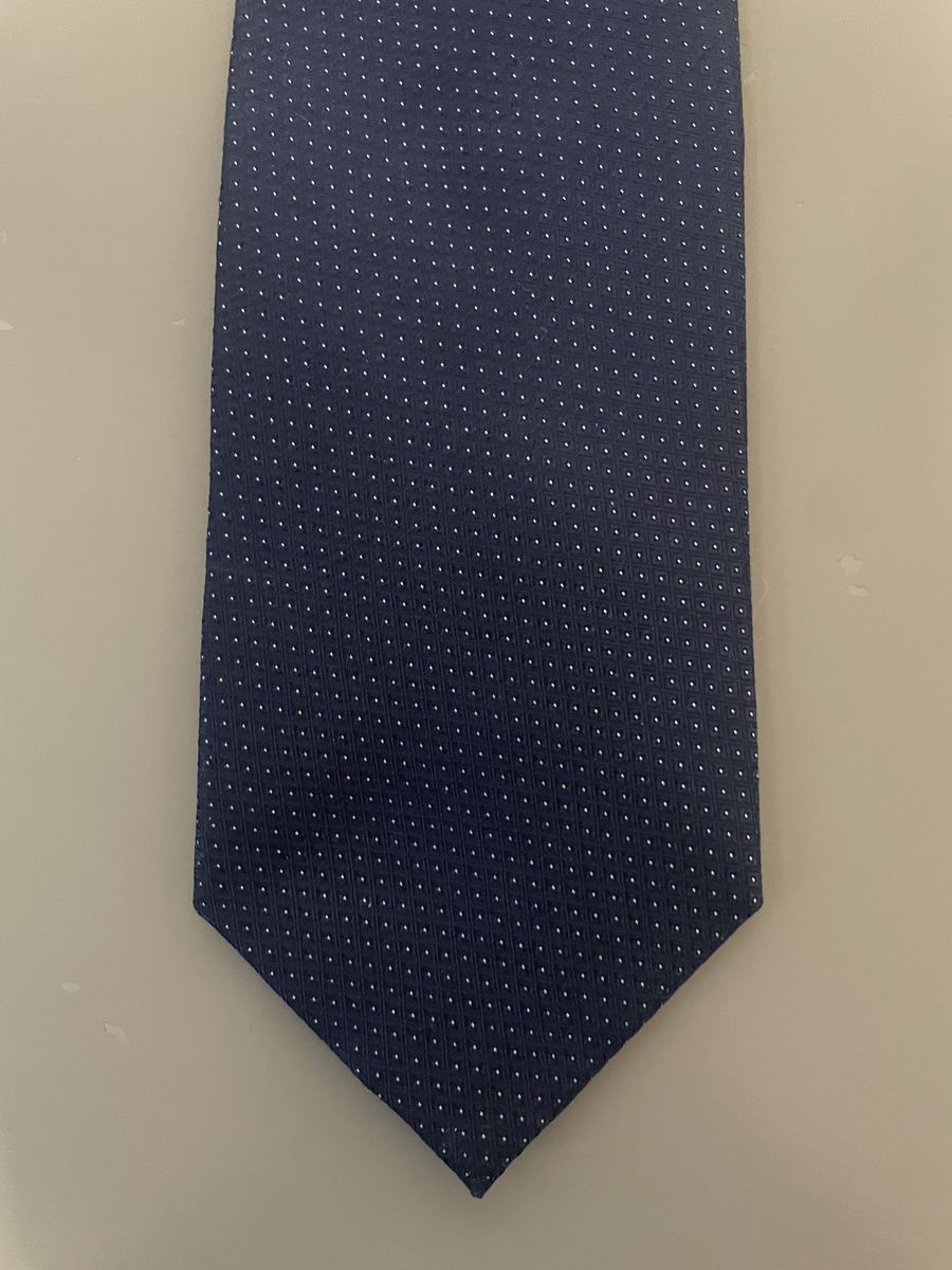 Calvin Klein 100% Silk Neck Tie