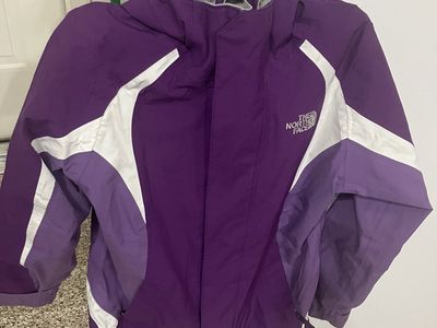 The North Face Girls Purple Hooded Jacket Size Small (7/8)