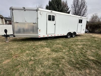 30ft Vnose Enclosed Trailer