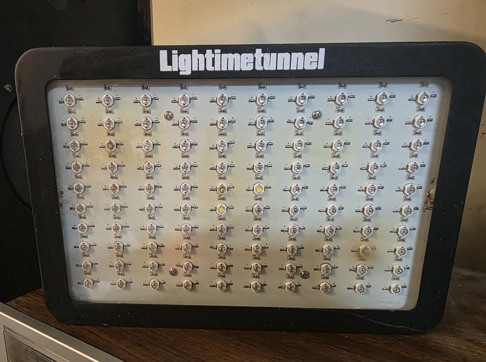 Lighttimetunnel 300W LED Grow Light (USED)