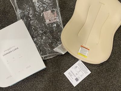 Snuggle Me Infant Lounger Curve | Natural