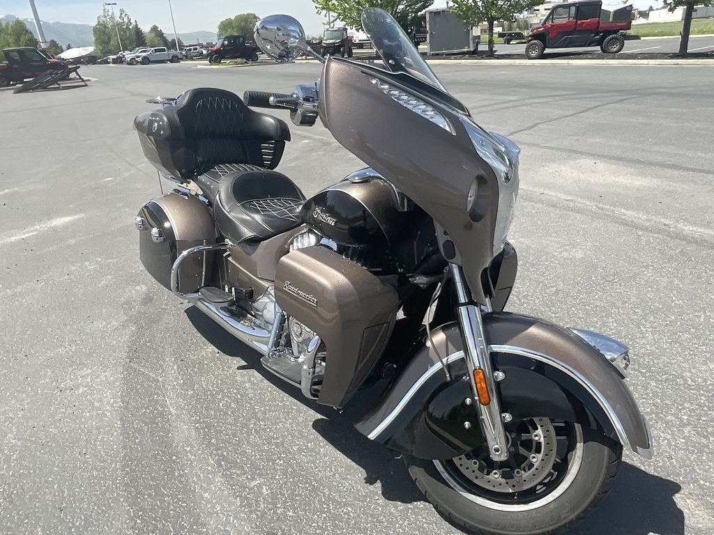 2019 Indian Motorcycle® Roadmaster® Polished Bronze / Thunder Black
