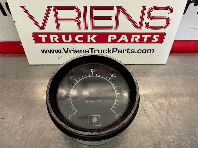 Kenworth Tachometer Gauge, Part # Q43-1020-15