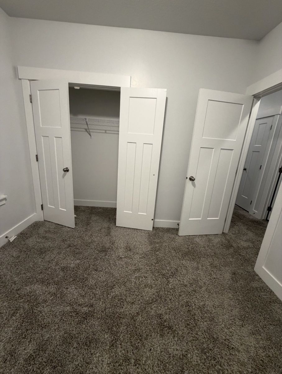 Main image 2